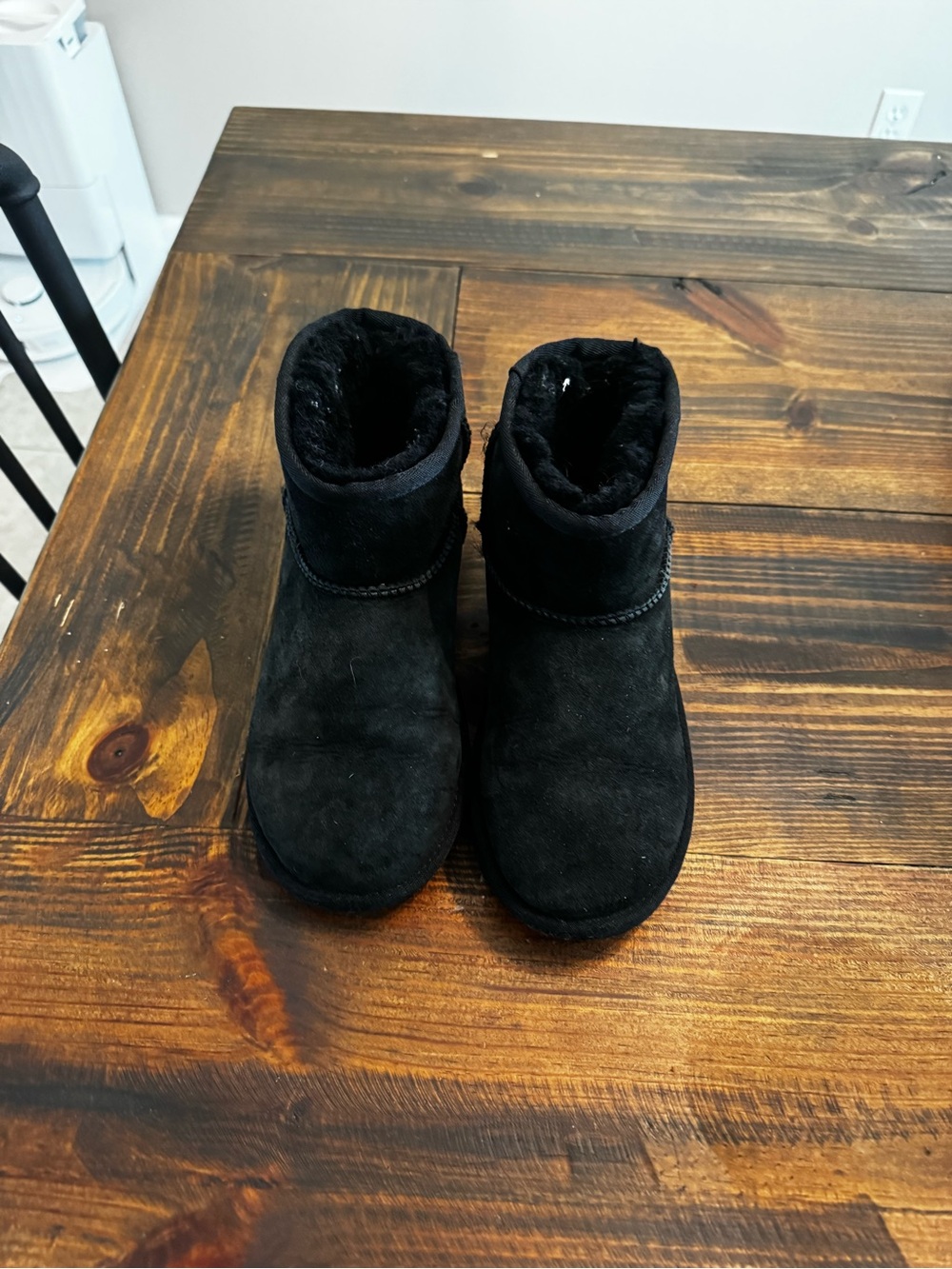 UGG® Classic Mini II Boot - Picture 3 of 3